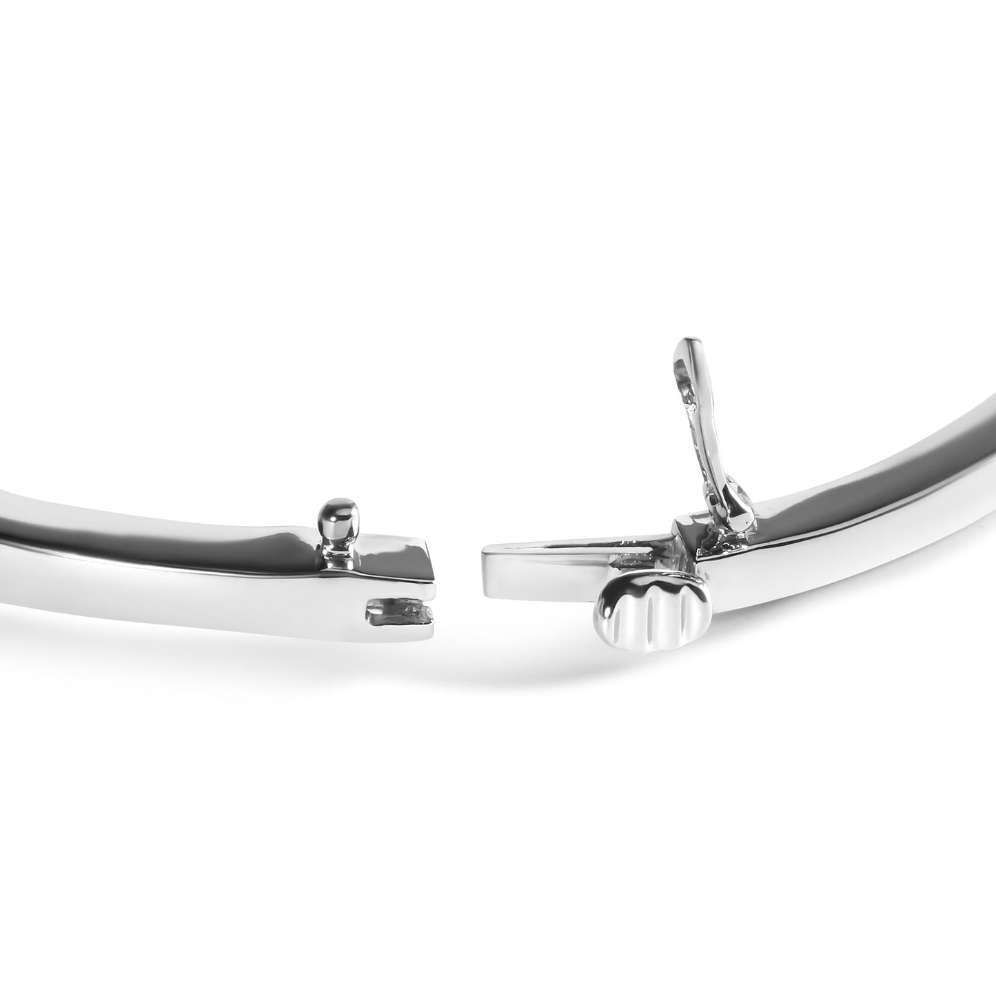 14K Gold Alternating Trillion Tanzanite and 1/3 Cttw Diamond Bangle Bracelet - Size 7"