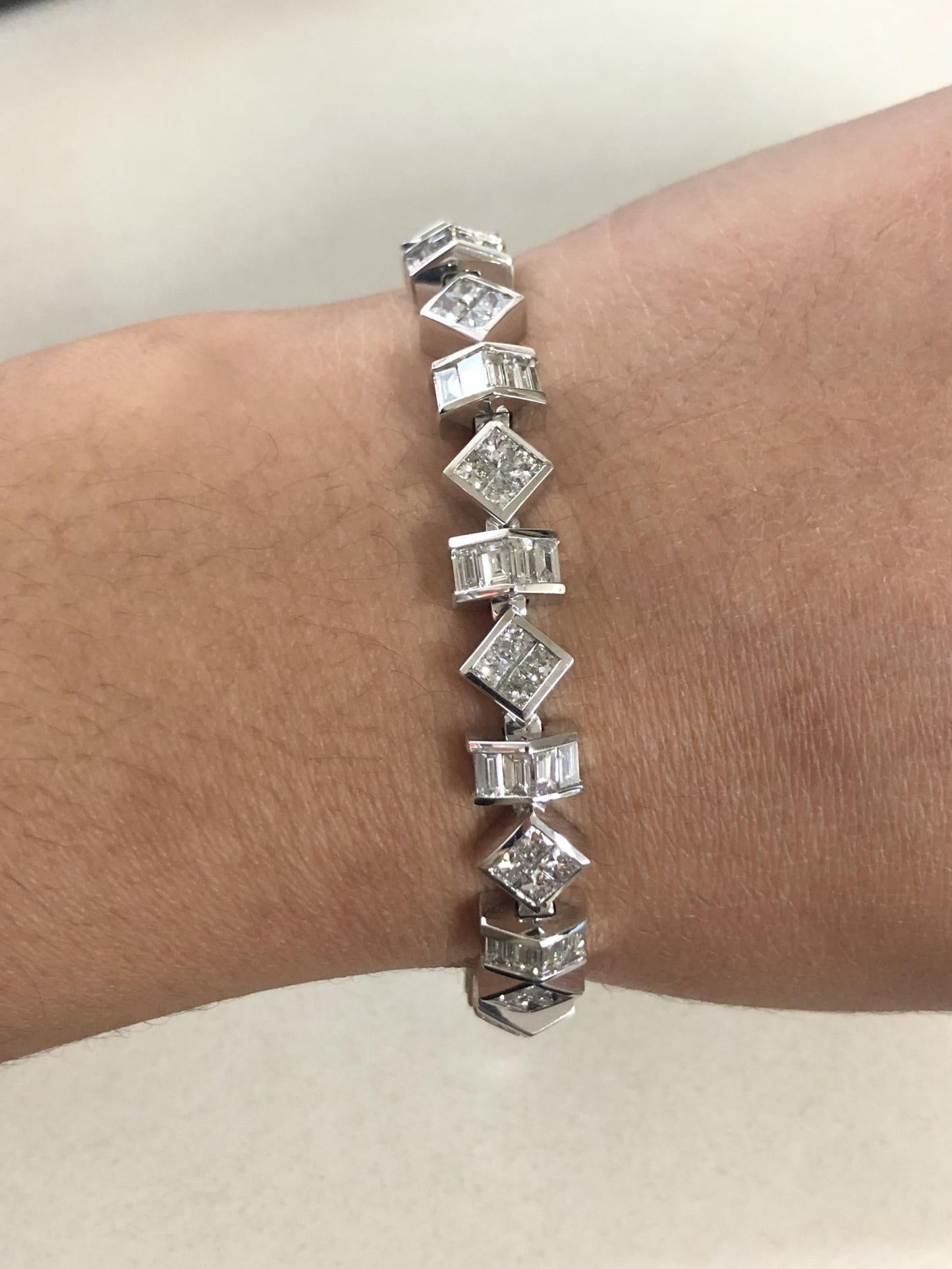 14K White Gold 9.0 Cttw Princess and Baguette Diamond Geometrical Style Link Bracelet (G-H Color, VS1-VS2 Clarity) - 7" Inches