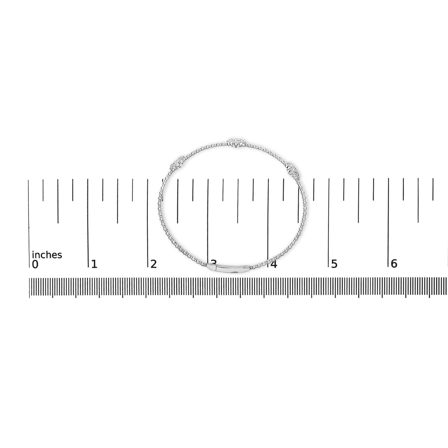 14K White Gold 1/2 Cttw Diamond Quatrefoil Clover Style Bangle Bracelet (G-H Color, SI1-SI2 Clarity) - 7.75 Inch