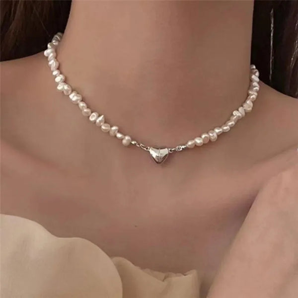 Korean Pearl Chain Choker Necklace Magnetic Heart Pendant for Women Girls 2023 Fashion Jewelry Bridal Engagement Gifts